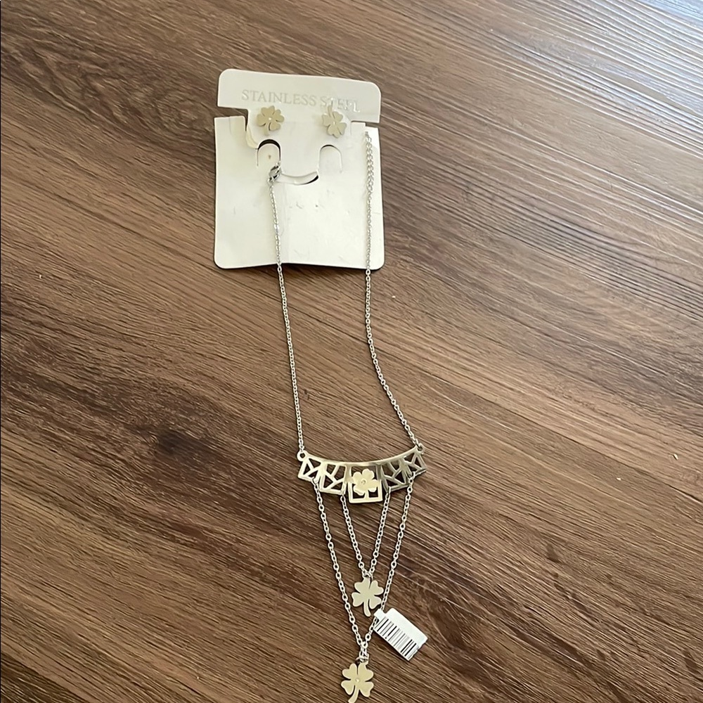 Stainless Steel Multi- Strand Silver - Tone Geometric & Clover Joyería Set